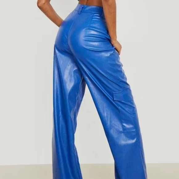 Blue faux leather cargo pants - Picture 2 of 5
